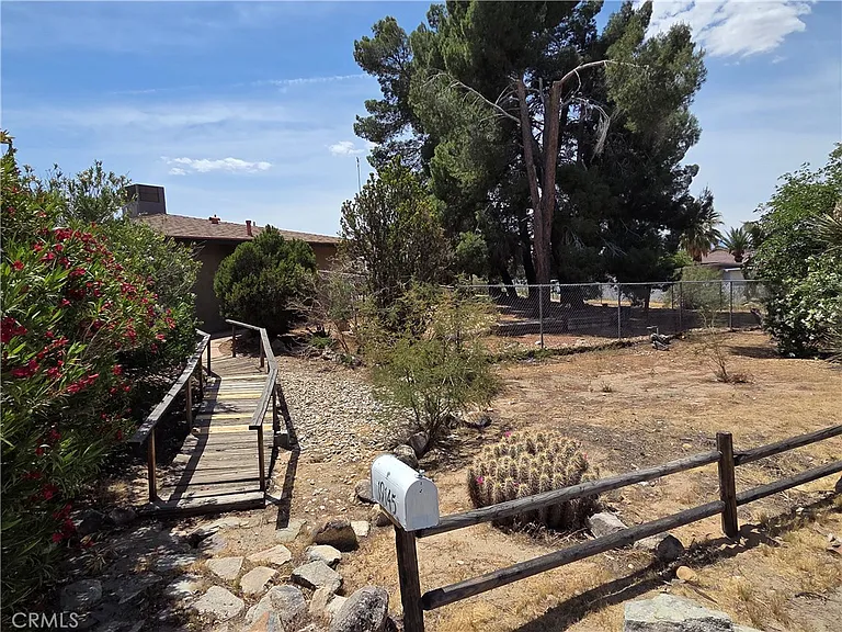 19145 Tomahawk Rd — Photo 34