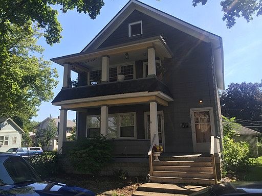 2nd image of 901 Cottage Ave