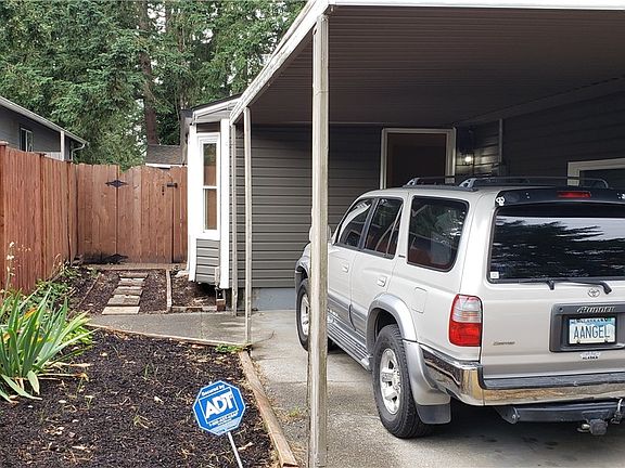 5th image of 8302 116th St SW