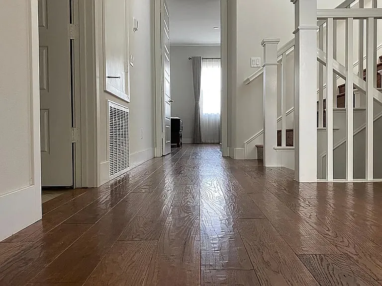 335 Sawbuck — Photo 5