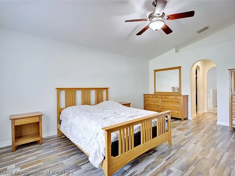 4710 Tarrega St — Photo 22