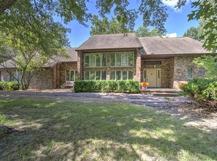 5027 N Oakley Rd, Argenta, IL 62501