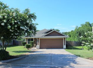 105 Ava Dr, Brenham, TX 77833
