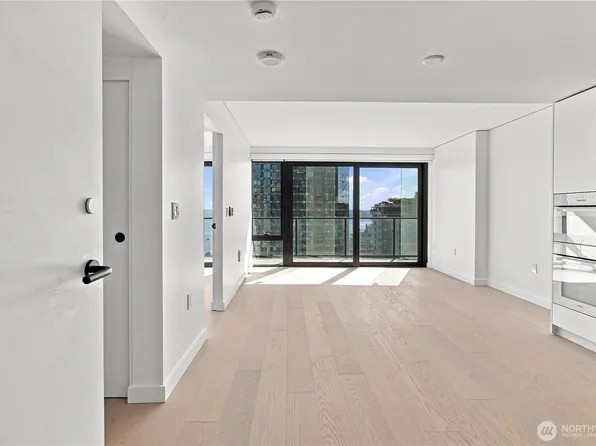 300 Virginia Street #2410, Seattle, WA 98101