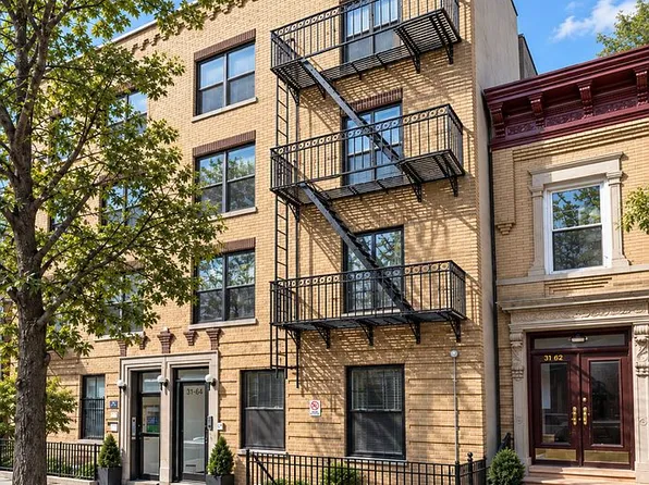 31-64 41st St Unit 8FAM, Astoria, NY 11103