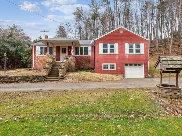 101 Stormer Rd, Indiana, PA 15701