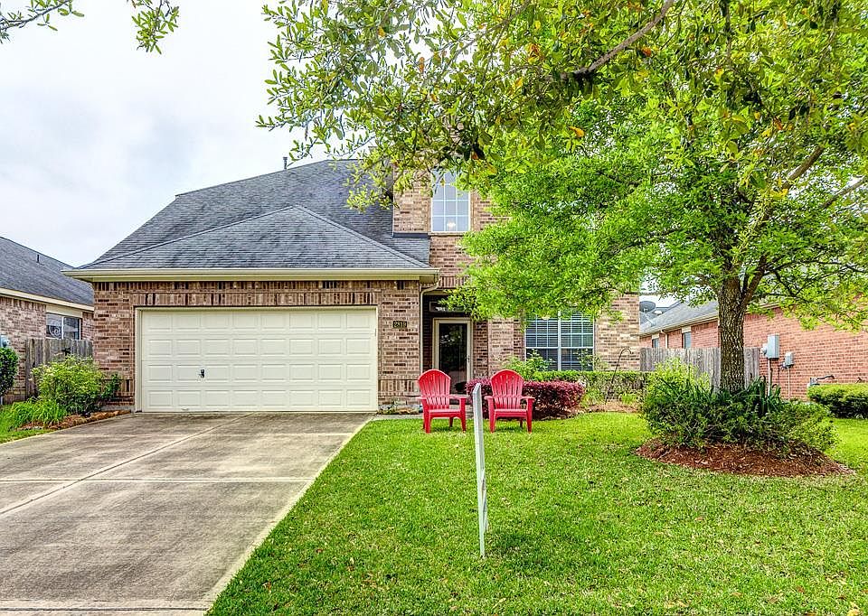 1st image of 2819 Lost Field Ln