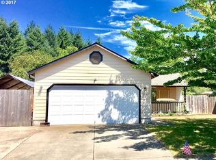 716 Blue Jay Loop, Creswell, OR 97426