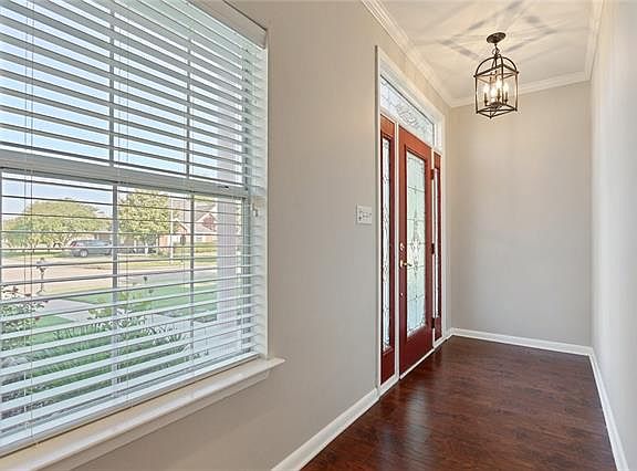 4th image of 125 Oakmont Dr