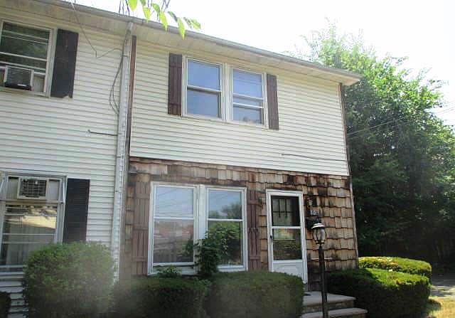 1st image of 15 Hayward St