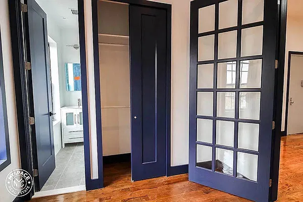 Rented by GROOME REALTY LLC | media 11