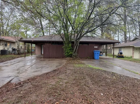 201/203 Hummingbird Ln, Lufkin, TX 75904