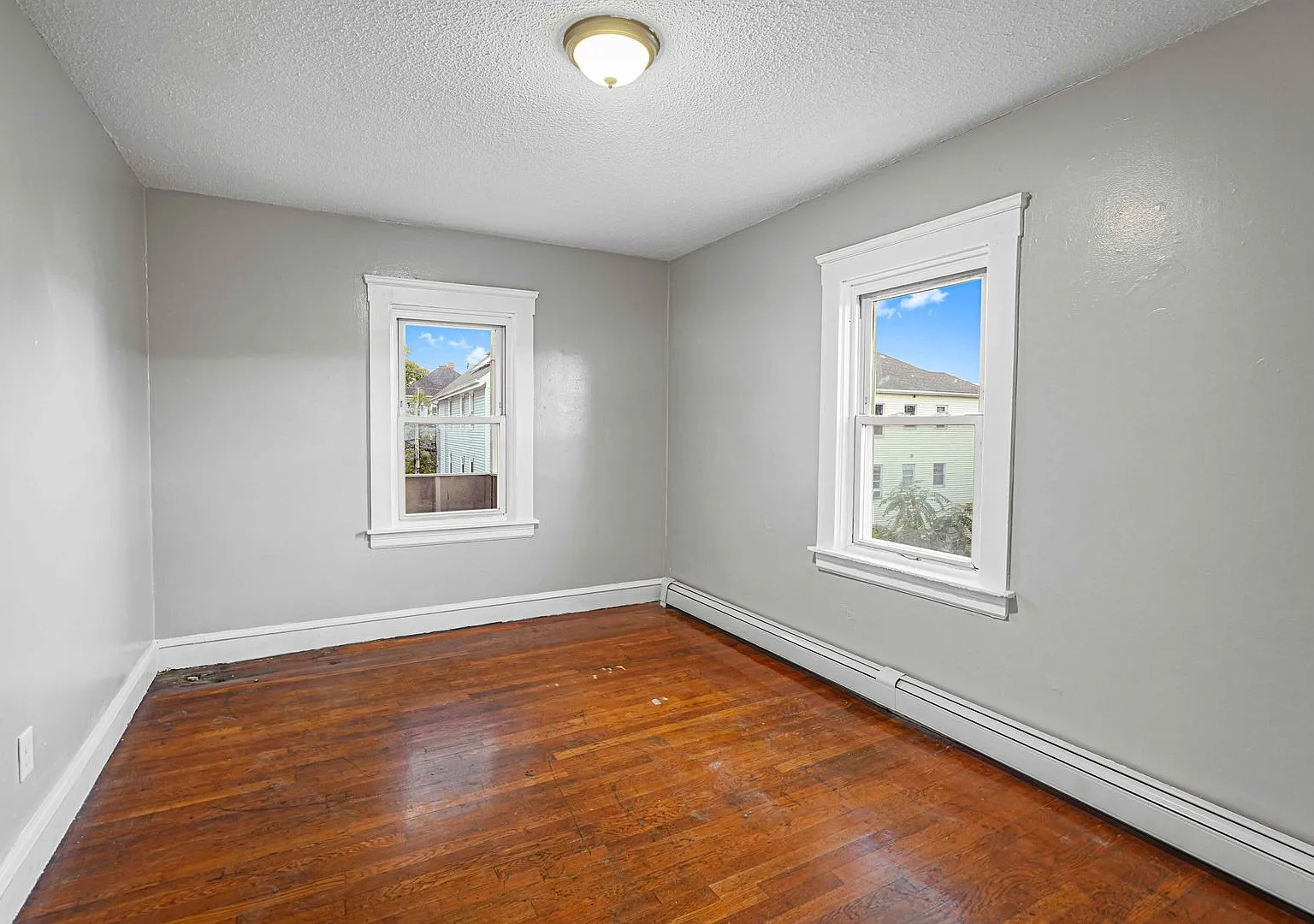 126 Sumner Ave — Photo 4