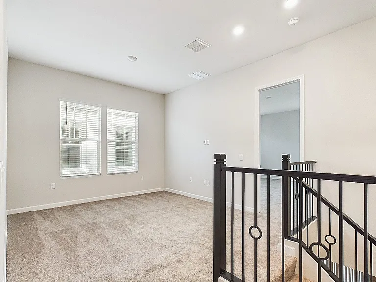 5023 E Gallop Way — Photo 17