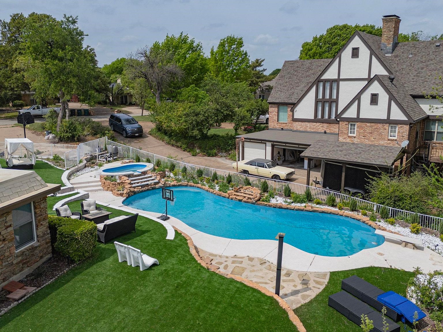 504 Cholla Ct
