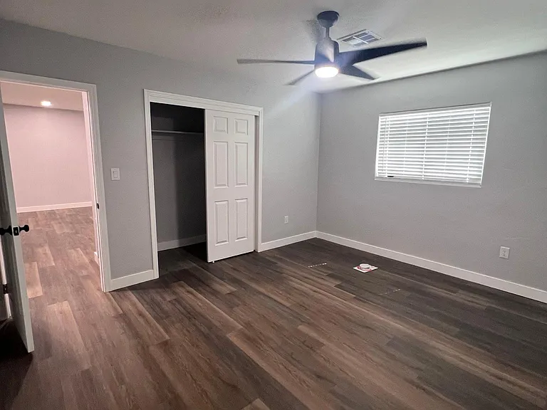 1610 S College Ave #2 — Photo 5