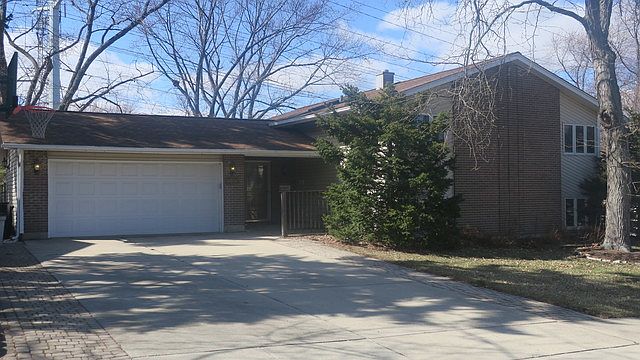 1st image of 6606 Macarthur Dr