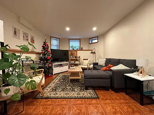 73 Thatcher St #1 Photo 1