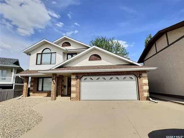 419 Clasky DRIVE, Estevan, SK S4A 2P2