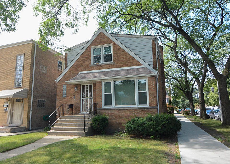 1st image of 3858 N Sawyer Ave #2