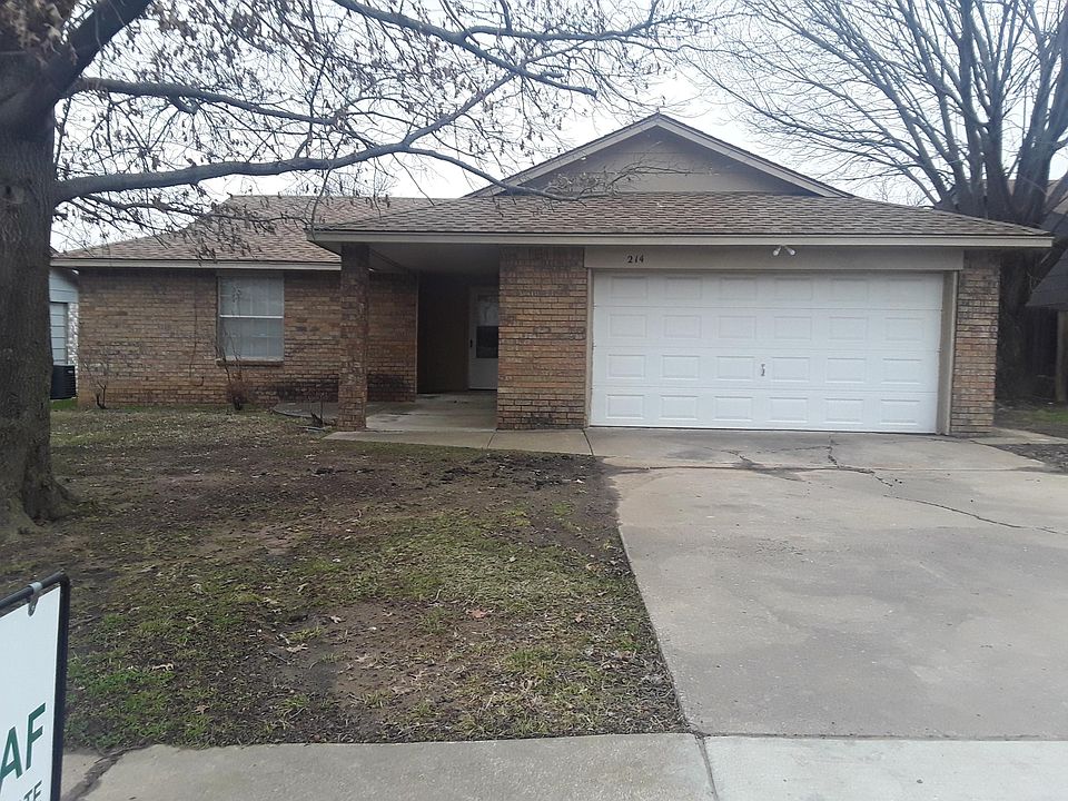 1st image of 214 S 183rd Ave E