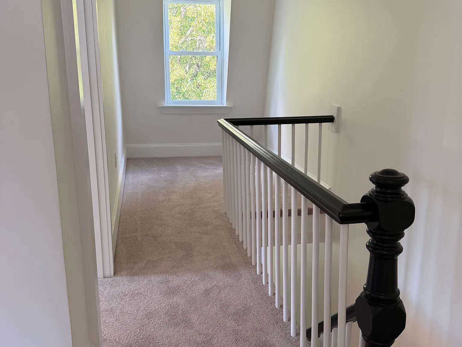 3 bed, 1200 sqft, $3,250 — Photo 2
