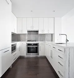 Rented by (Legacy) Elegran