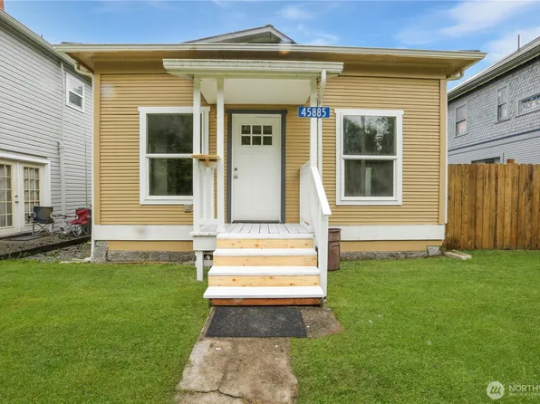45885 Division Street, Concrete, WA 98237