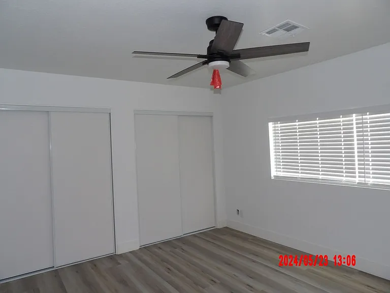 4240 Gaye Ln — Photo 18
