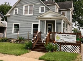 217 E Larwill St, Wooster, OH 44691