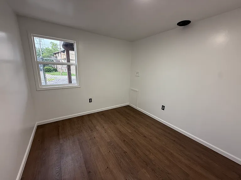 1301 Kennedy Ave #1 — Photo 14