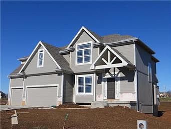 1st image of 4504 NE 91st St