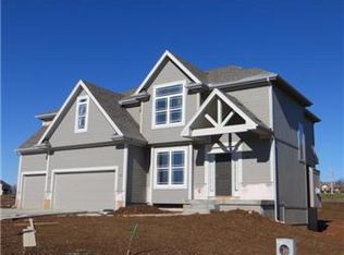 4504 NE 91st St, Kansas City, MO 64156