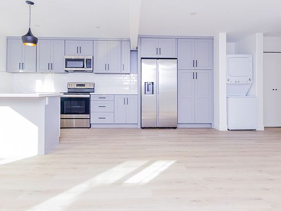 2nd image of 1737-1745 W 252nd St #1739-1/2