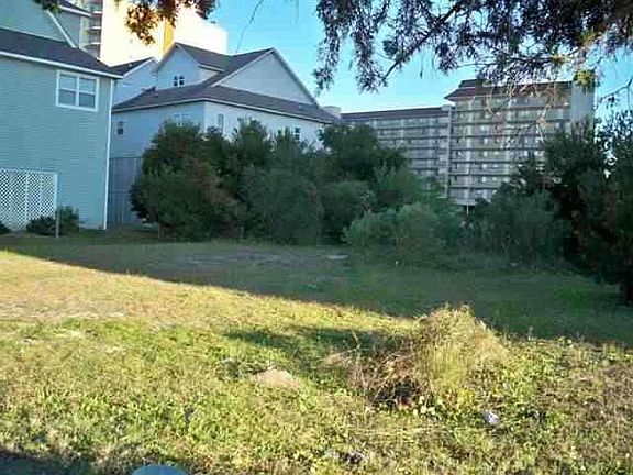 3rd image of 48th Avenue S Surf St. Lot 9