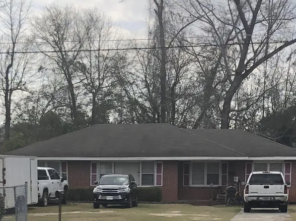 1832 Sussex Dr, Macon, GA 31206