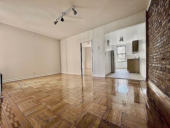 2nd image of 86 Haven Ave APT 51