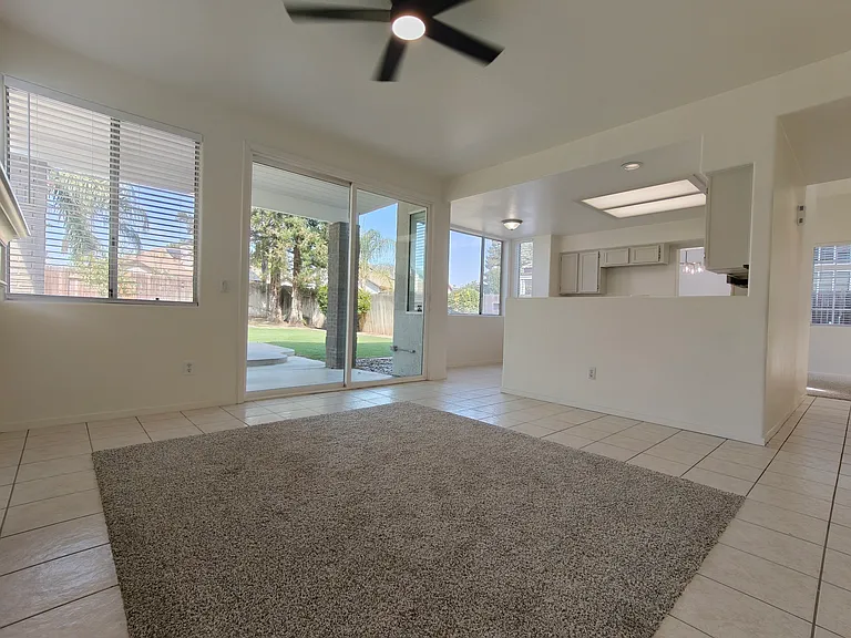 7608 Sutters Mill St — Photo 9