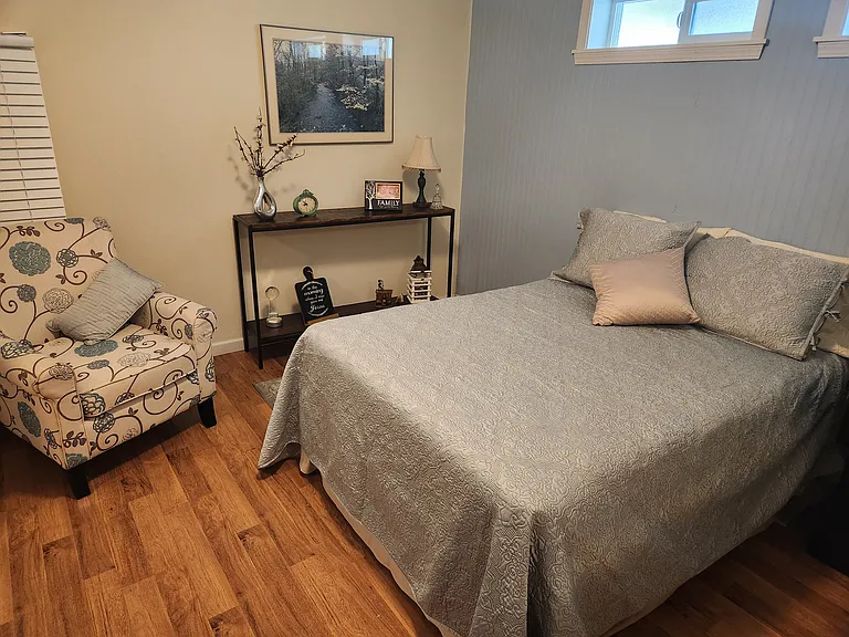 1418 Golden Crest Dr — Photo 8