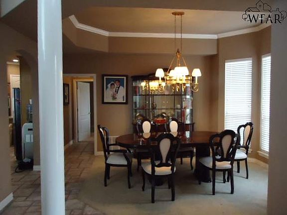 2nd image of 4806 Bridge Creek Dr
