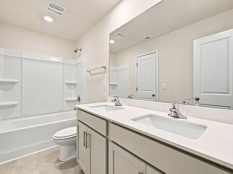 2509 Summersby Dr — Photo 40