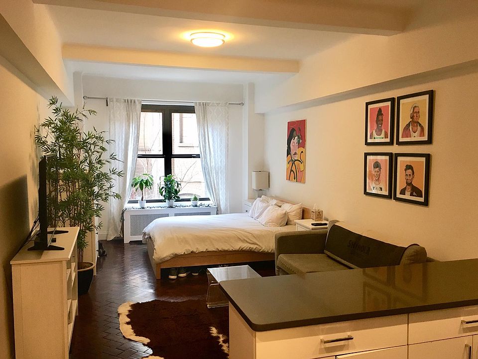 1st image of 160 W 73rd St APT 4K