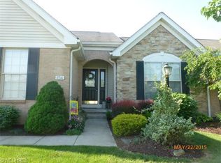 1154 Cookhill Cir, Akron, OH 44312