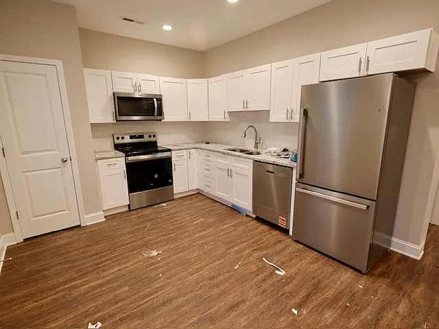 612 Vang Ct #612 — Photo 11