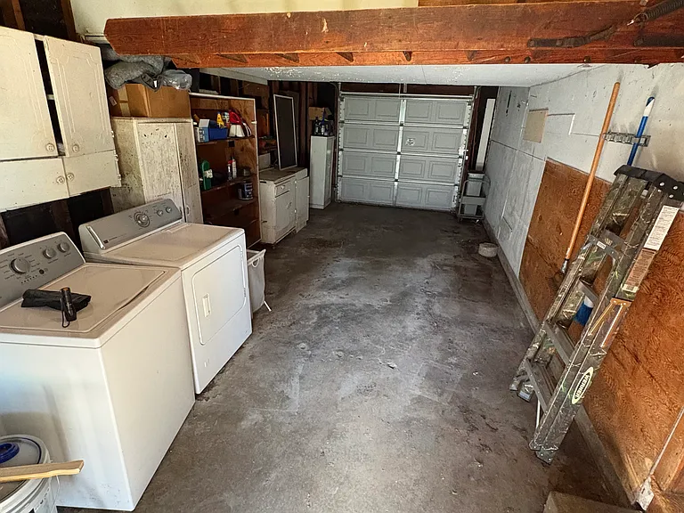 524 S 75th East Ave — Photo 4