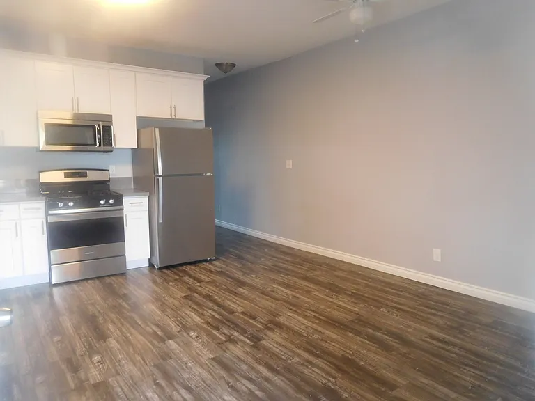3978 Halldale Ave — Photo 2