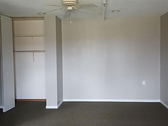 5th image of 201 N Cedar St
