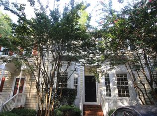 215 Riverwalk Cir, Cary, NC 27511