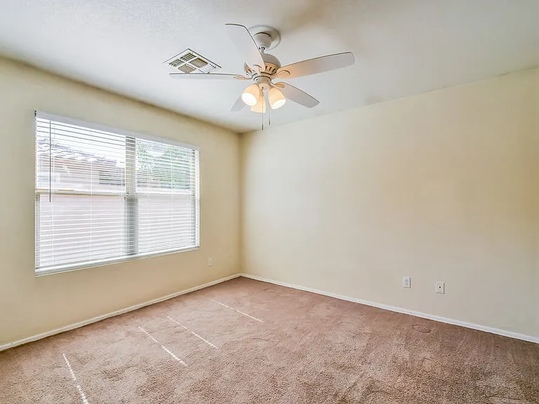 2200 E Spruce Dr — Photo 10