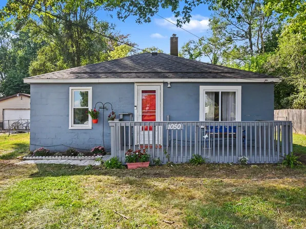 1050 S Crystal Ave, Benton Harbor, MI 49022